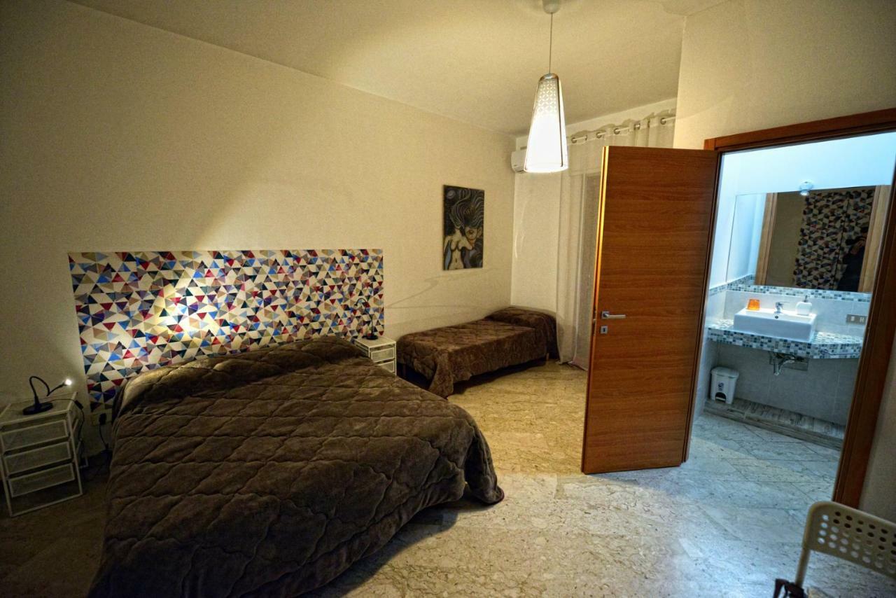 Aback Policlinico Hotel Бари Екстериор снимка