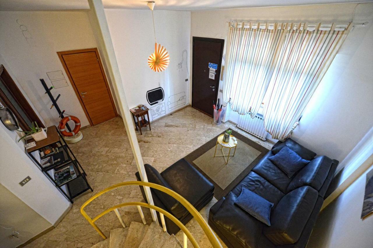 Aback Policlinico Hotel Бари Екстериор снимка